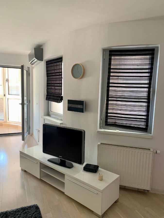 Apartment Onyx Free Garage Parking Sarajevo Exterior photo